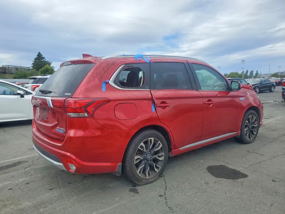 2018 Mitsubishi Outlander VIN JA4J24A54JZ071077 COPART salvage auction — VANDALISM, Ca - Salvage Certificate, sold $100 on 2026-07-24 (photo 3)