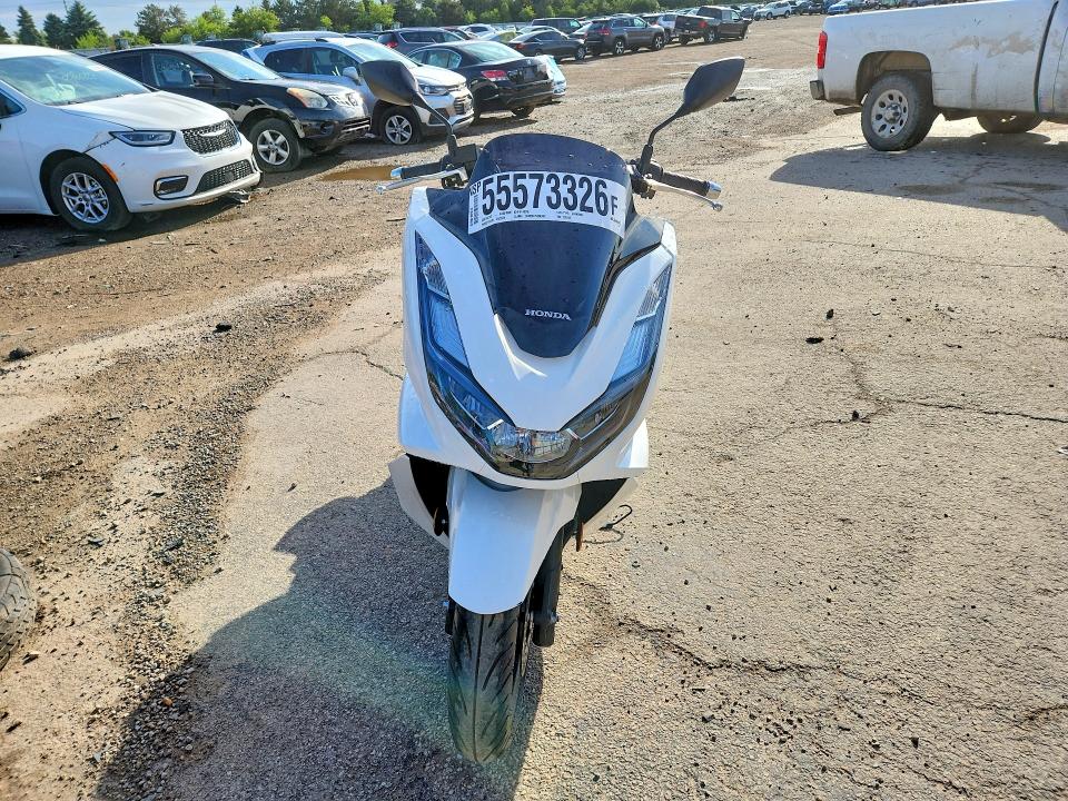 2022 Honda Pcx VIN RLHKF4702NY100288 COPART salvage auction — SIDE, Il - Salvage Certificate, sold $1,750 on 2026-07-16 (photo 2)