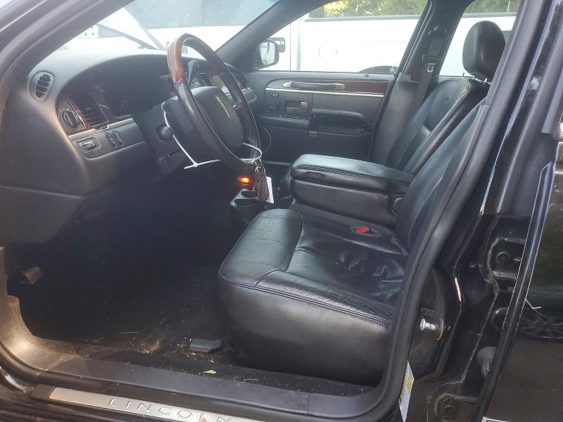 2009 Lincoln TOWN CAR VIN 2LNHM82VX9X611744 COPART salvage auction — REAR END, Ga - Cert Of Title-Salvage, sold $600 on 2026-07-31 (photo 7)