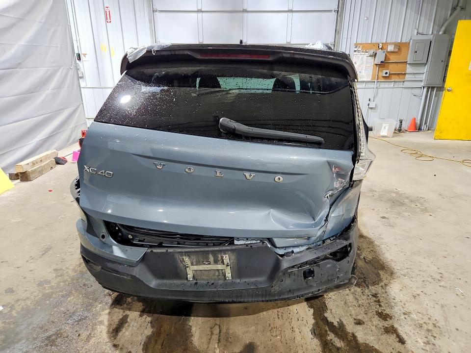 2021 Volvo Xc40 VIN YV4162UM8M2553658 COPART salvage auction — ALL OVER, Pa - Certificate Of Salvage, sold $2,450 on 2026-07-07 (photo 6)