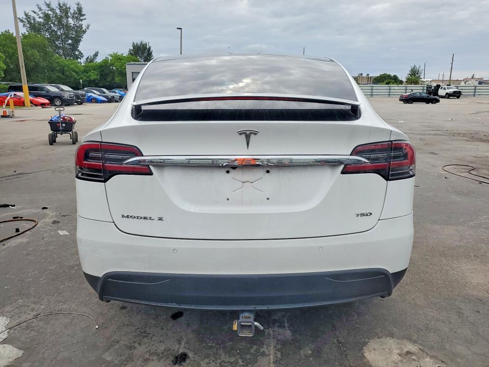 2017 Tesla Model x VIN 5YJXCBE29HF039274 COPART salvage auction — MECHANICAL, Az - Cert Of Title - Salvage, sold $7,300 on 2026-07-22 (photo 6)