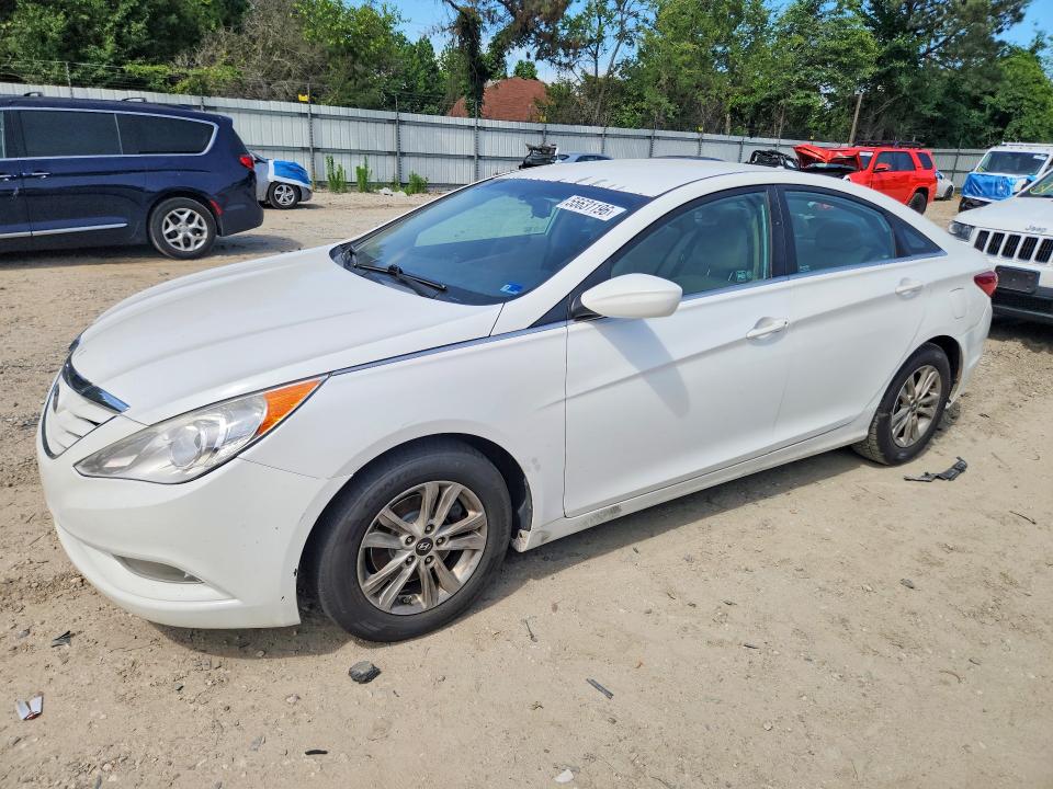 2013 Hyundai VIN 5NPEB4AC5DH804559 COPART salvage auction — MINOR DENT/SCRATCHES, Va - Certificate Of Title, sold $350 on 2026-07-06 (photo 1)