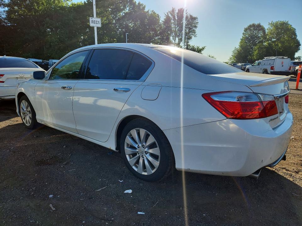 2014 Honda Accord VIN 1HGCR3F86EA004767 COPART salvage auction — MECHANICAL, Ct - Certificate Of Title, sold $2,150 on 2026-07-02 (photo 2)
