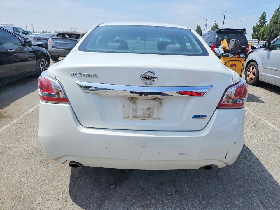 2013 Nissan Altima VIN 1N4AL3AP6DN428372 COPART salvage auction — NORMAL WEAR, Ca - Dis/Dlr/Exp Only Clean Title (P), sold $2,000 on 2026-07-03 (photo 6)