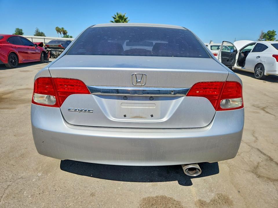 2010 Honda Civic VIN 19XFA1F5XAE078875 COPART salvage auction — FRONT END, Ca - Salvage Certificate, sold $425 on 2026-07-10 (photo 6)