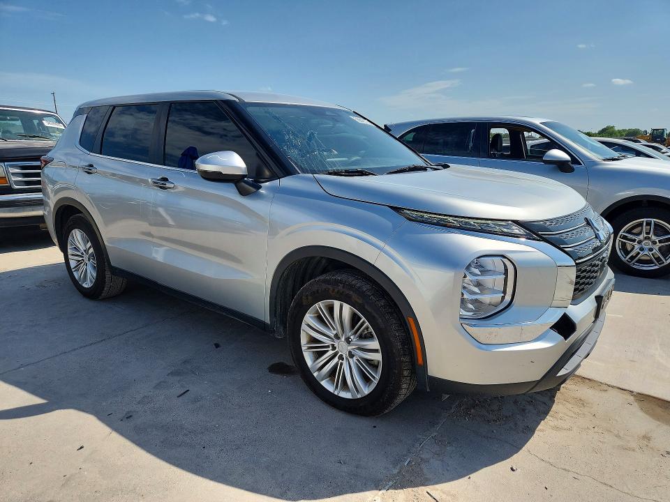 2022 Mitsubishi Outlander VIN JA4J3TA85NZ015236 COPART salvage auction — SIDE, Tx - Certificate Of Title (P), sold $550 on 2026-07-23 (photo 4)