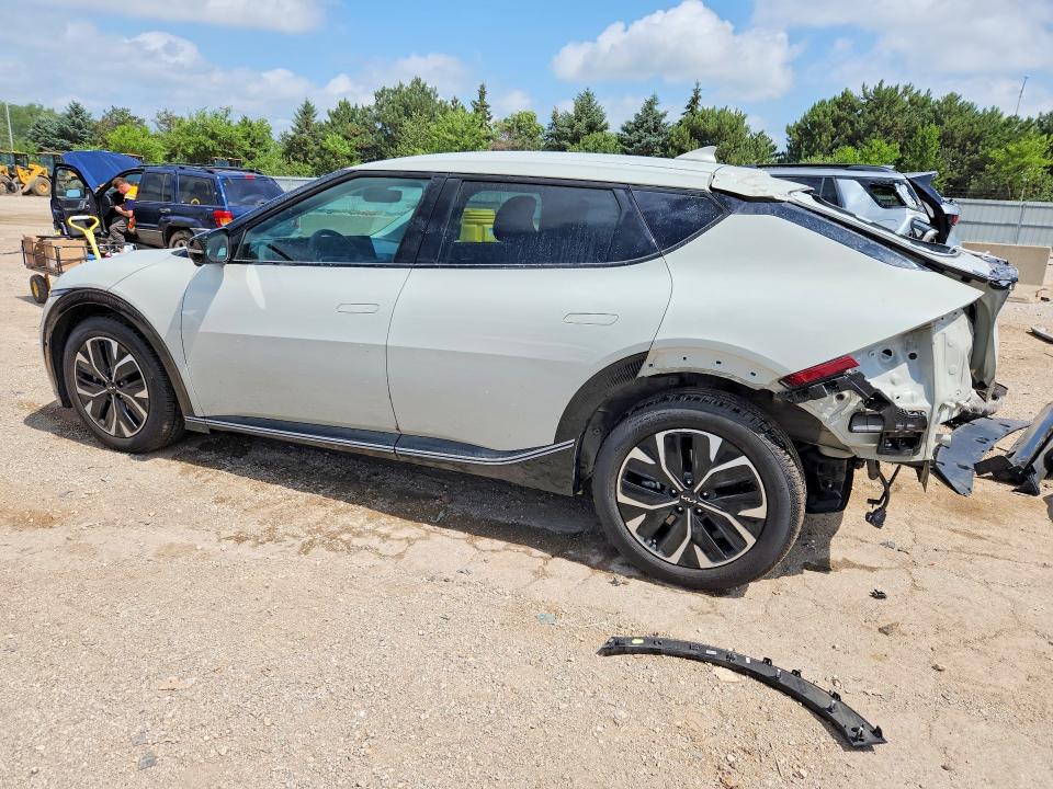 2022 Kia Ev6 VIN KNDC3DLC0N5055074 COPART salvage auction — REAR END, Il - Salvage Certificate, sold $7,500 on 2026-07-28 (photo 2)