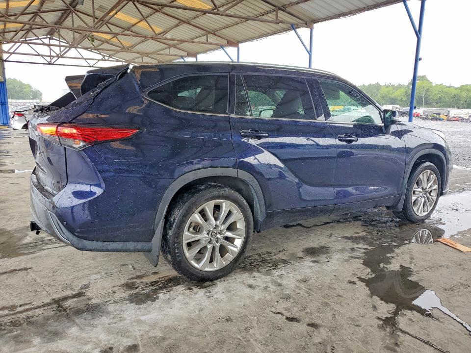 2020 Toyota Highlander VIN 5TDDZRBHXLS042403 COPART salvage auction — ROOF, Ga - Cert Of Title-Salvage, sold $13,900 on 2026-07-30 (photo 3)