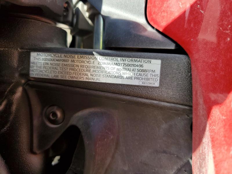 2025 Ducati Monster VIN ZDMMAMDT7SB010496 COPART salvage auction — REAR END, IN - CERT OF TITLE-SALVAGE TITLE, sold $5,600 on 2026-08-27 (photo 9)