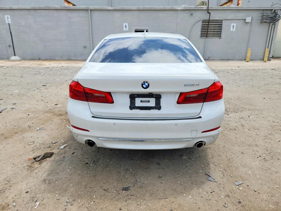 2019 BMW 5er VIN WBAJA5C53KWW22224 COPART salvage auction — REAR END, VA - CERT OF TITLE - SALVAGE, sold $9,300 on 2026-07-08 (photo 6)