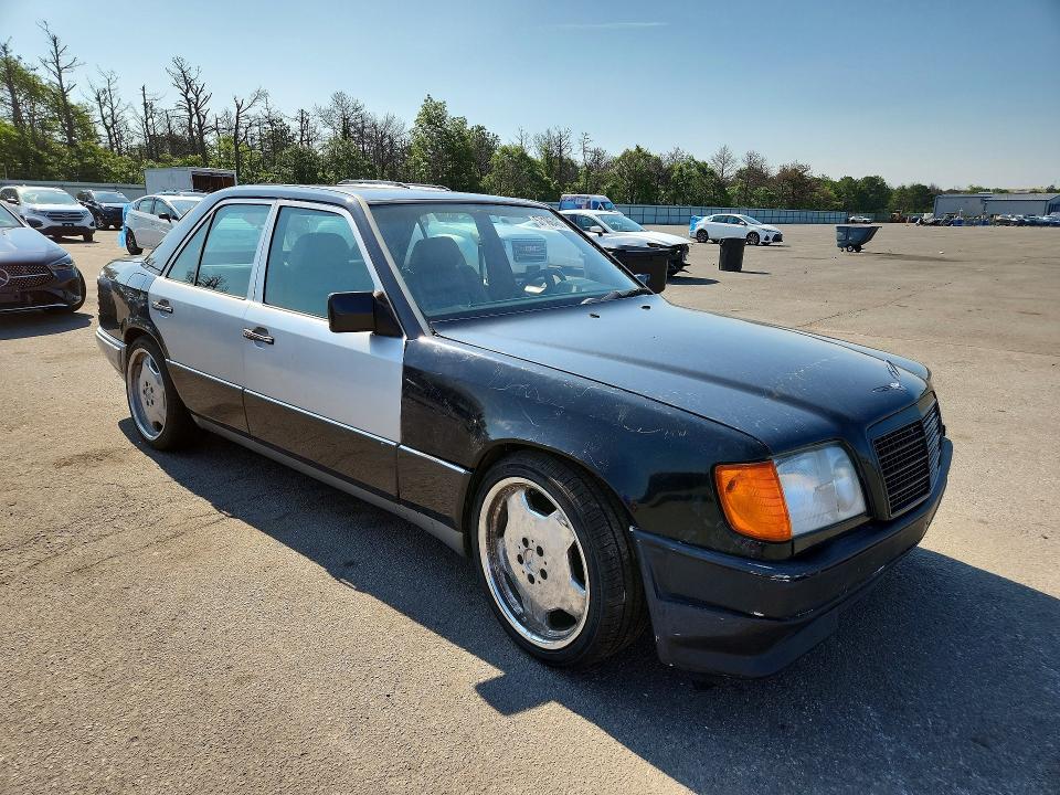 1995 Mercedes-benz VIN WDBEA32E9SC217656 COPART salvage auction — WATER/FLOOD, Ny - Mv907A-Flood Salvage, sold $400 on 2026-07-08 (photo 4)