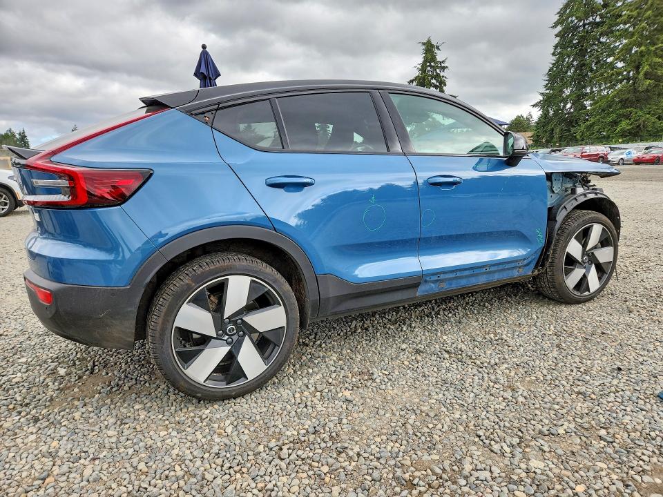 2022 Volvo C40 VIN YV4ED3GB4N2001440 COPART salvage auction — FRONT END, Wa - Bill Of Sale, sold $10,100 on 2026-07-17 (photo 3)