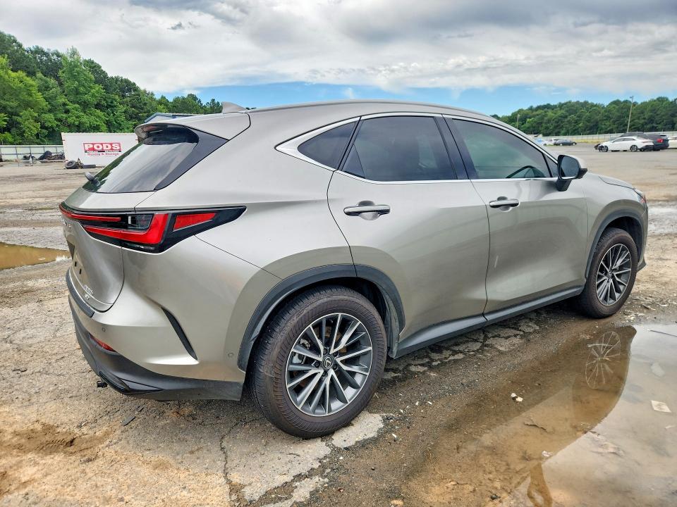 2025 Lexus VIN JTJHKCEZ1S2041022 COPART salvage auction — WATER/FLOOD, La - Cert Of Title-Salvage Flood, sold $26,750 on 2026-07-02 (photo 3)