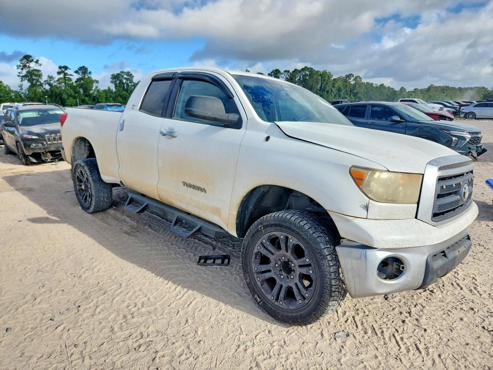2011 Toyota Tundra VIN 5TFRM5F18BX029734 COPART salvage auction — FRONT END, Tx - Salvage Vehicle Title, sold $2,650 on 2026-07-31 (photo 4)