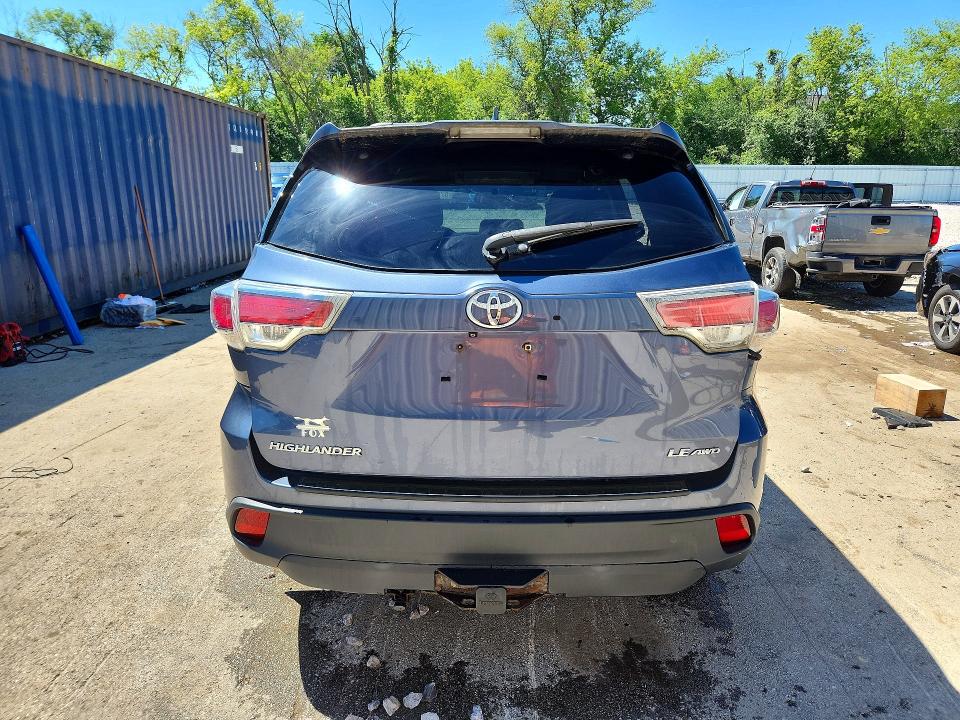 2015 Toyota VIN 5TDBKRFH3FS166734 COPART salvage auction — VANDALISM, Ny - Mv-907A Salvage Certificate, sold $5,700 on 2026-07-13 (photo 6)