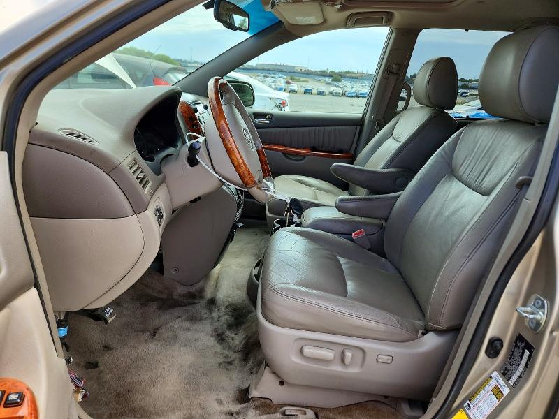 2010 Toyota Sienna VIN 5TDYK4CC8AS295096 COPART salvage auction — FRONT END, Ca - Salvage Certificate, sold $1,500 on 2026-07-14 (photo 7)