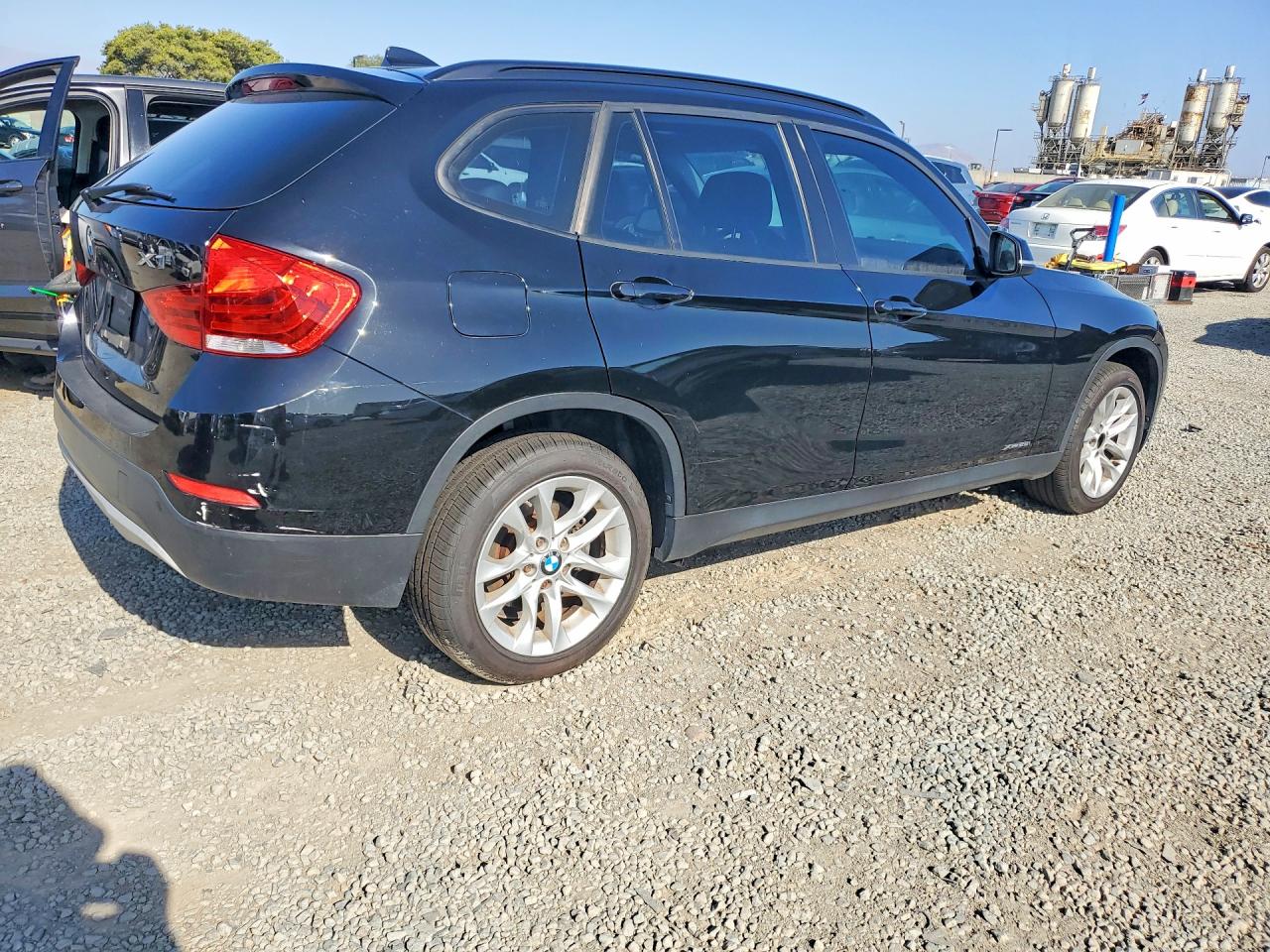 2015 BMW X1 VIN WBAVL1C51FVY37360 COPART salvage auction — Front End, PA - CERT OF TITLE W/SALVAGE HISTOR, sold $1,500 on 2026-07-03 (photo 3)