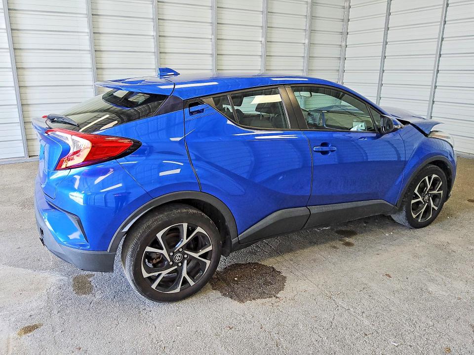 2021 Toyota C-hr VIN NMTKHMBX2MR134416 COPART salvage auction — FRONT END, Fl - Certificate Of Title, sold $8,400 on 2026-07-09 (photo 3)
