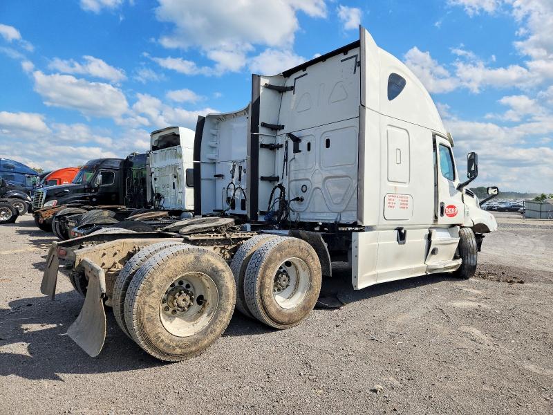2020 Freightliner Cascadia 126 VIN 3AKJHHDR9LSLN0876 COPART salvage auction — FRONT END, TN - SALVAGE CERTIFICATE, sold $7,100 on 2026-07-16 (photo 4)