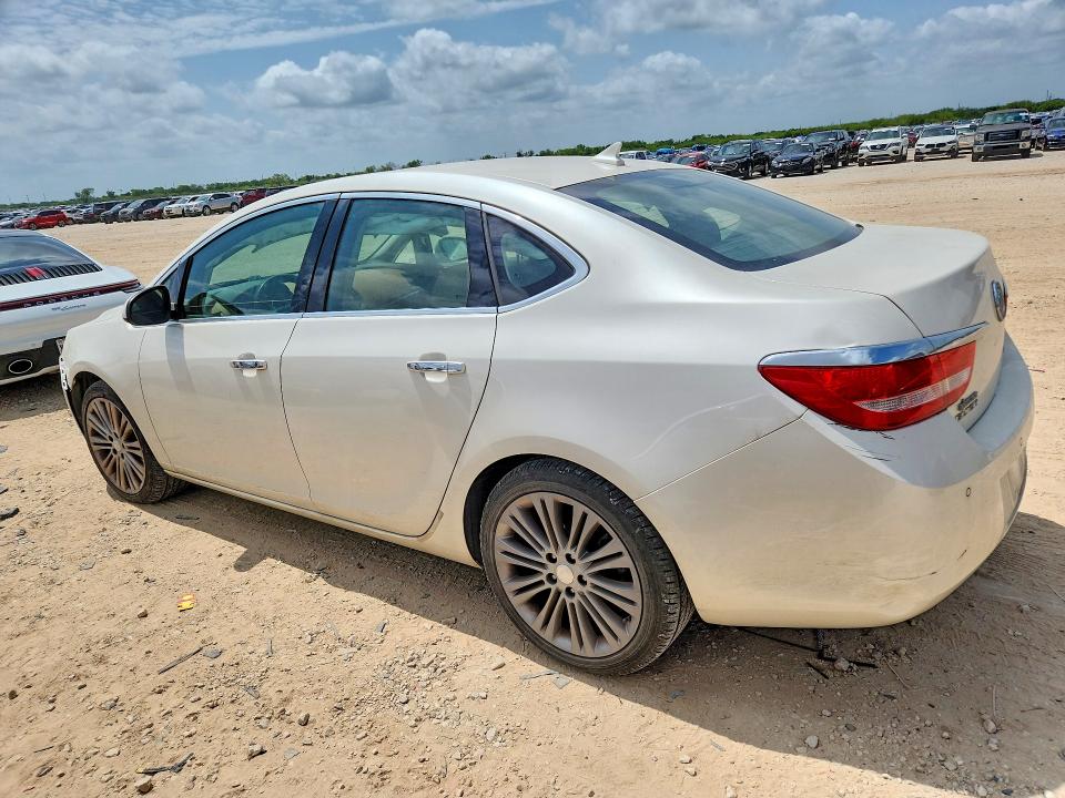 2013 Buick . VIN 1G4PS5SK2D4194495 COPART salvage auction — FRONT END, Tx - Salvage Vehicle Title, sold $825 on 2026-08-27 (photo 2)