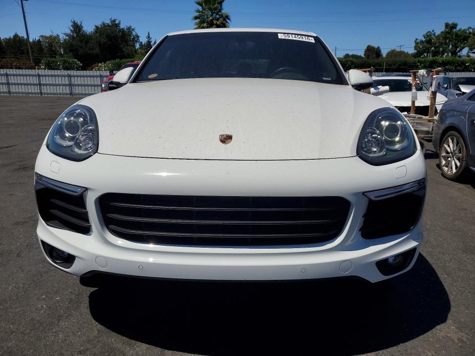 2018 Porsche Cayenne VIN WP1AA2A26JKA06970 COPART salvage auction — WATER/FLOOD, Ca - Non-Repairable Vehicle Cert, sold $5,200 on 2026-07-30 (photo 5)