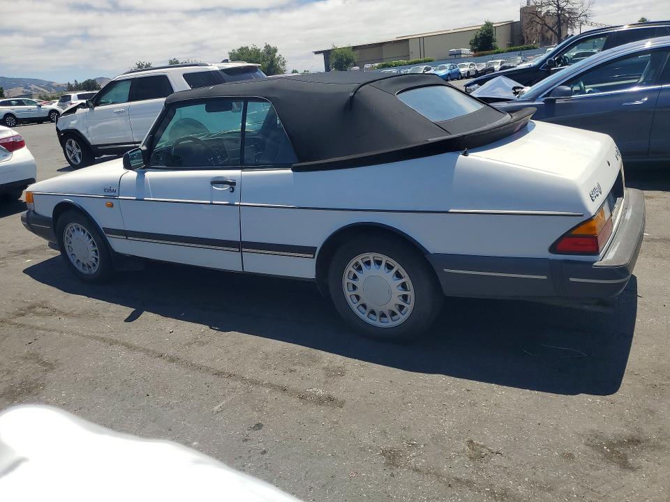 1990 Saab 900 VIN YS3AL75L0L7005307 COPART salvage auction — MINOR DENT/SCRATCHES, CA - DIS/DLR/EXP ONLY CLEAN TITLE, sold $4,450 on 2026-07-14 (photo 2)
