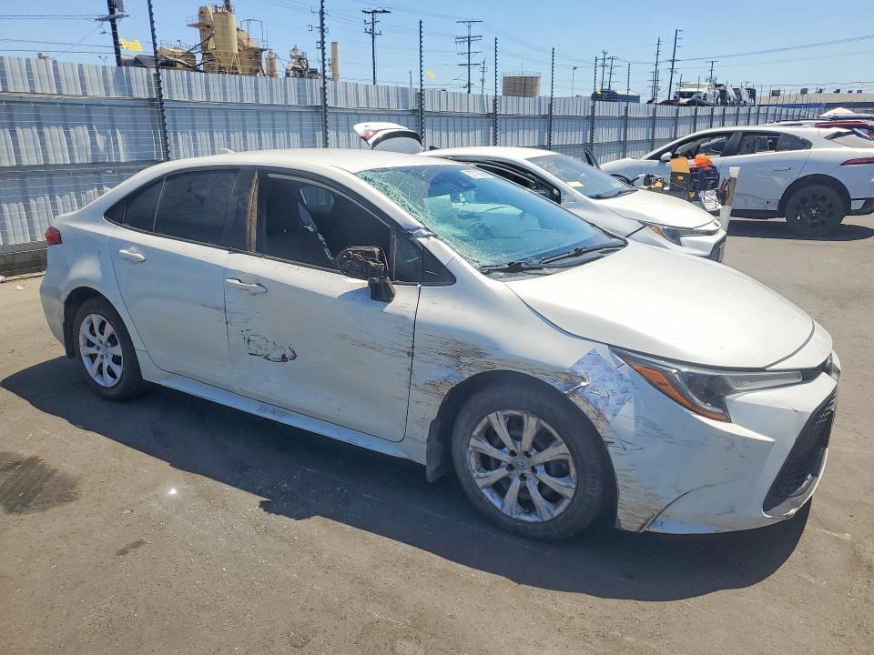 2021 Toyota Corolla VIN 5YFEPMAE9MP165897 COPART salvage auction — SIDE, CA - SALVAGE CERTIFICATE, sold $4,450 on 2026-07-15 (photo 4)