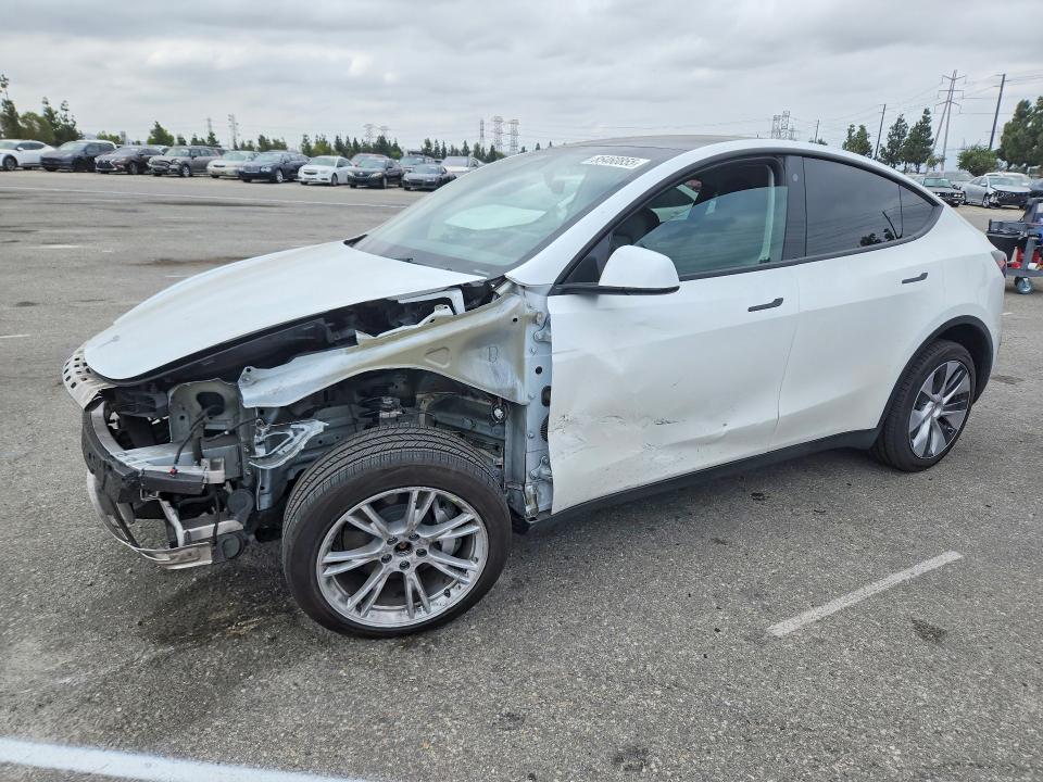 2023 Tesla Model y VIN 7SAYGDEE5PA096147 — COPART salvage auction photo