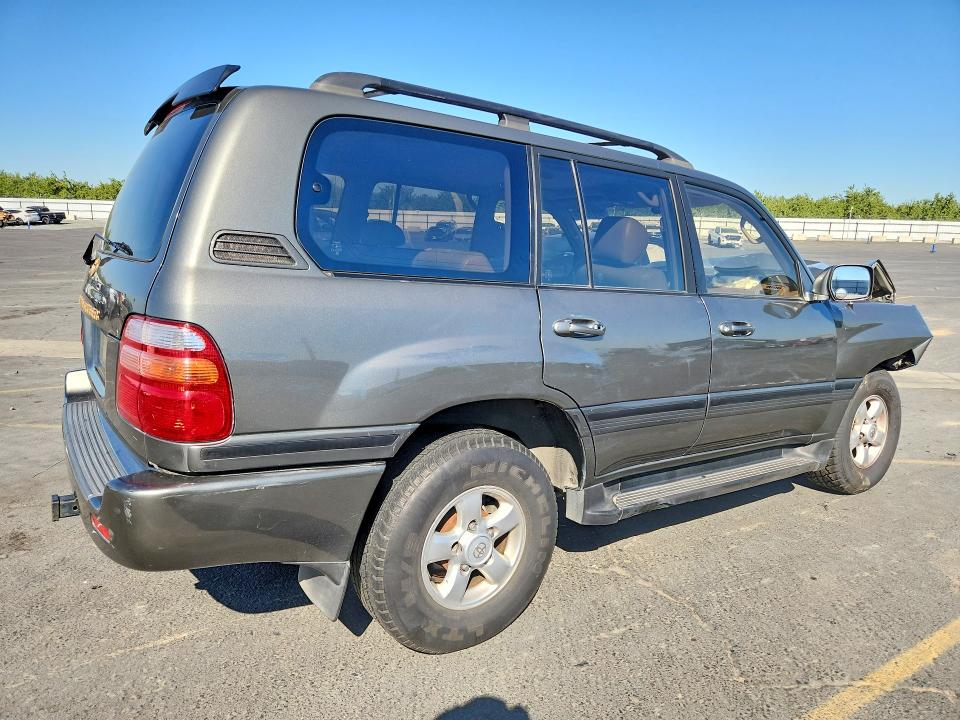 1998 Toyota Land cruiser VIN JT3HT05J8W0023406 COPART salvage auction — FRONT END, CA - SALVAGE CERTIFICATE, sold $2,500 on 2026-07-13 (photo 3)