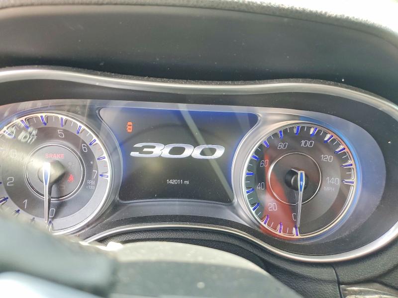 2018 Chrysler 300 VIN 2C3CCAKG8JH250592 COPART salvage auction — MINOR DENT/SCRATCHES, Tn - Cert Of Title-Rebuilt Vehicle (P), sold $1,550 on 2026-07-08 (photo 9)