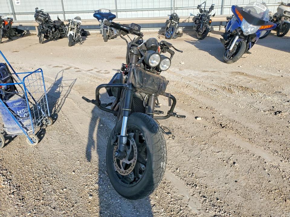 2017 Harley-davidson Street rod VIN 1HD4NCG27HC512374 COPART salvage auction — MINOR DENT/SCRATCHES, Tx - Certificate Of Title, sold $900 on 2026-07-17 (photo 2)
