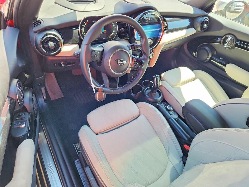 2024 Mini VIN WMW33DH02R2U92058 COPART salvage auction — REAR END, Ca - Salvage Certificate, sold $2,550 on 2026-07-02 (photo 8)