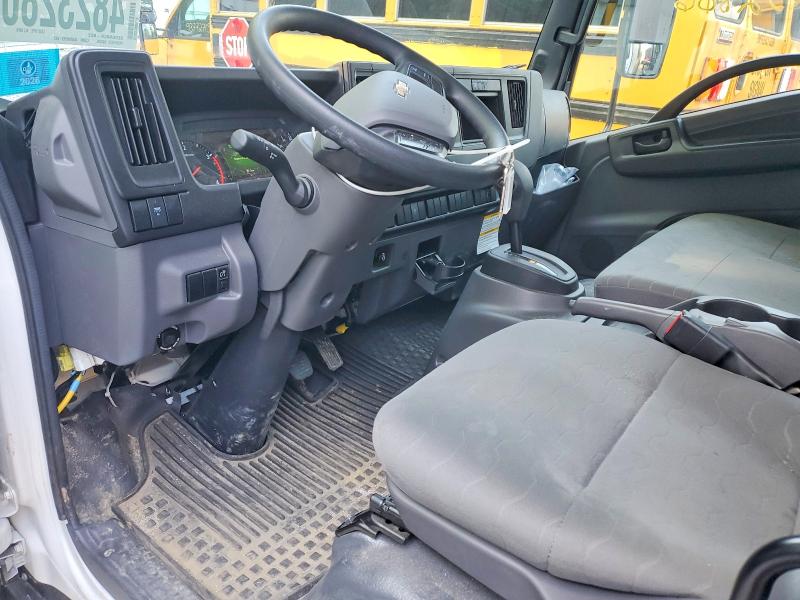 2025 Chevrolet Lcf 5500xd VIN JALEEW169S7P09063 COPART salvage auction — ROOF, Nh - Cert Of Title-Salvage, sold $10,200 on 2026-07-29 (photo 8)