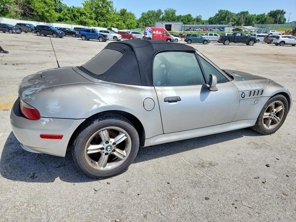 2001 BMW VIN WBACN334X1LK49305 COPART salvage auction — BURN, Mo - Salvage Certificate Of Title, sold $600 on 2026-07-28 (photo 3)