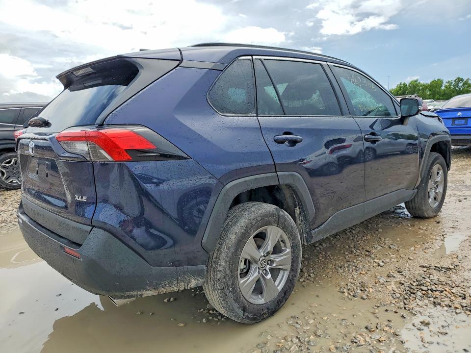 2024 Toyota Rav4 VIN 2T3W1RFV2RW358563 COPART salvage auction — FRONT END, Tx - Salvage Vehicle Title, sold $13,000 on 2026-07-02 (photo 3)