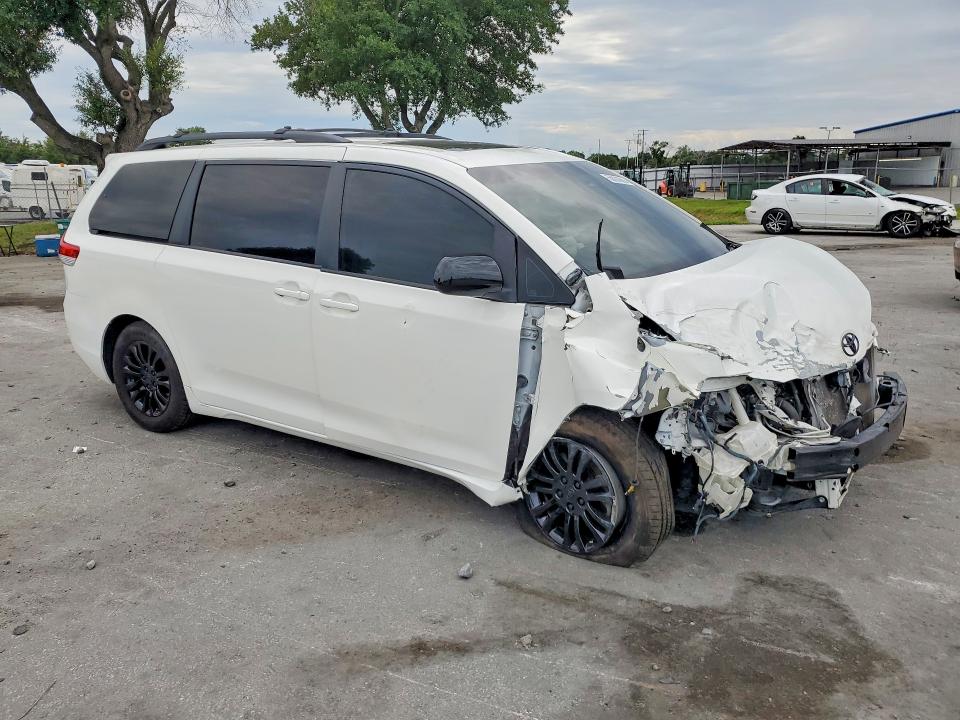 2014 Toyota VIN 5TDYK3DCXES438287 COPART salvage auction — FRONT END, Fl - Cert Of Title Slvg Rebuildable, sold $1,850 on 2026-07-09 (photo 4)