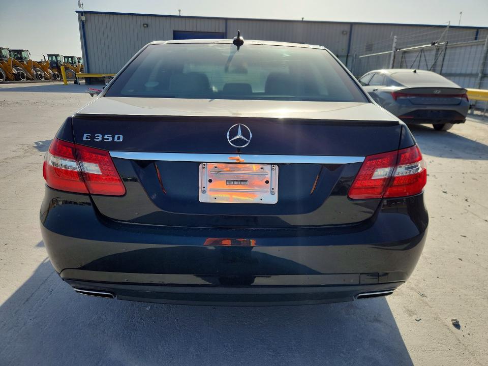 2012 Mercedes-benz E-klasse VIN WDDHF5KB8CA555537 COPART salvage auction — SIDE, TX - SALVAGE VEHICLE TITLE, sold $3,650 on 2026-07-31 (photo 6)