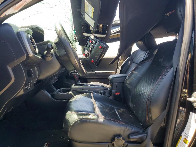 2019 Toyota Tacoma VIN 5TFCZ5AN2KX207929 COPART salvage auction — ROLLOVER, CA - SALVAGE CERTIFICATE, sold $5,900 on 2026-07-22 (photo 7)