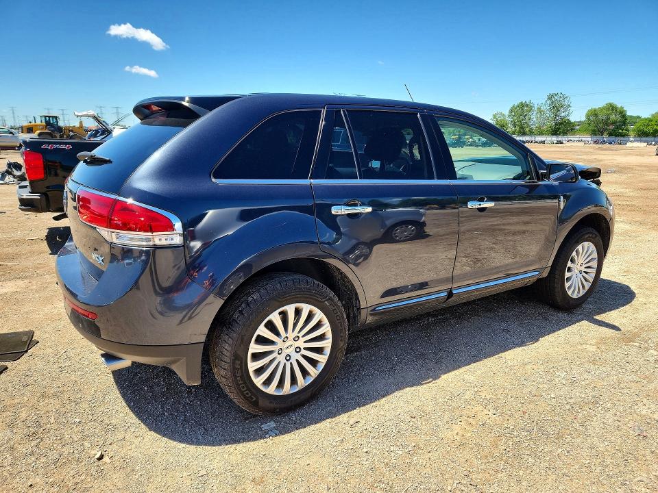 2014 Lincoln Mkx VIN 2LMDJ6JK7EBL11254 COPART salvage auction — FRONT END, Il - Salvage Certificate, sold $250 on 2026-07-23 (photo 3)