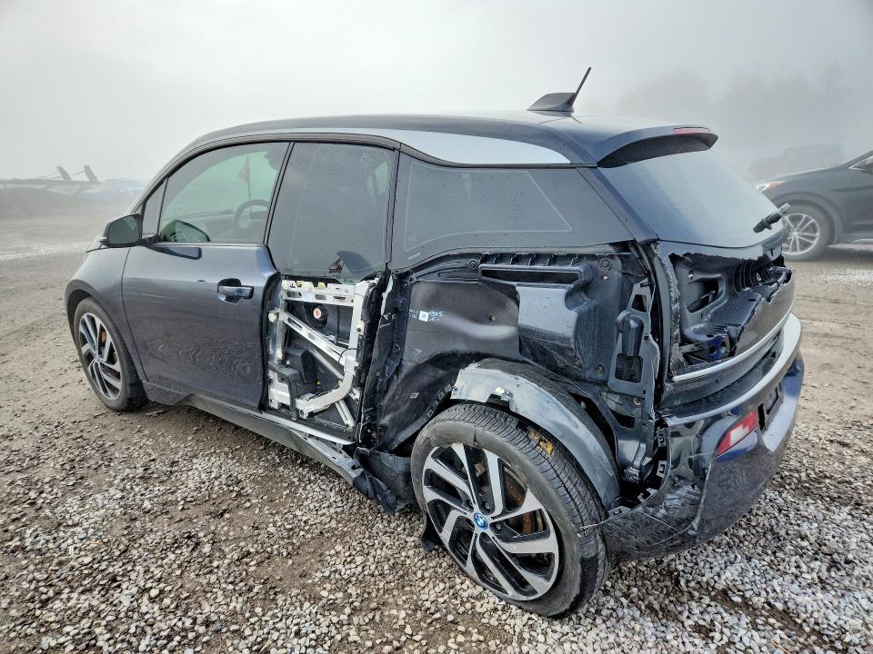 2018 BMW I3 VIN WBY7Z4C51JVC34639 COPART salvage auction — SIDE, On - Permit Salvage, sold $1,800 on 2026-07-28 (photo 2)