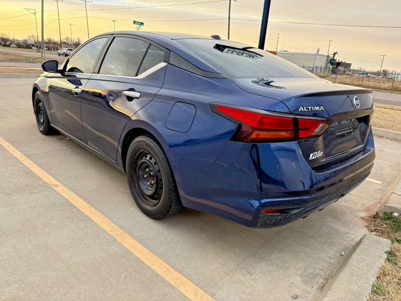 2019 Nissan Altima VIN 1N4BL4BV7KC152316 COPART salvage auction — MINOR DENT/SCRATCHES, Ok - Certificate Of Title (P), sold $2,400 on 2026-07-02 (photo 3)