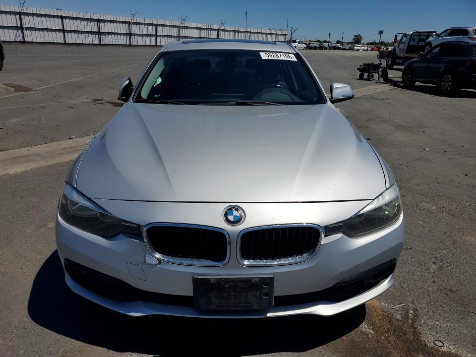 2017 BMW 3er VIN WBA8E1G56HNU14875 COPART salvage auction — SIDE, Ca - Salvage Certificate, sold $2,250 on 2026-07-20 (photo 5)