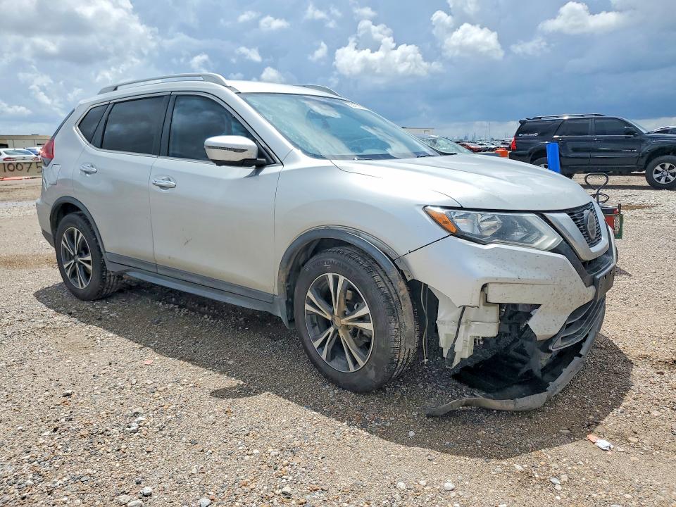 2020 Nissan VIN 5N1AT2MT3LC789030 COPART salvage auction — FRONT END, TX - SALVAGE VEHICLE TITLE, sold $3,700 on 2026-07-02 (photo 4)