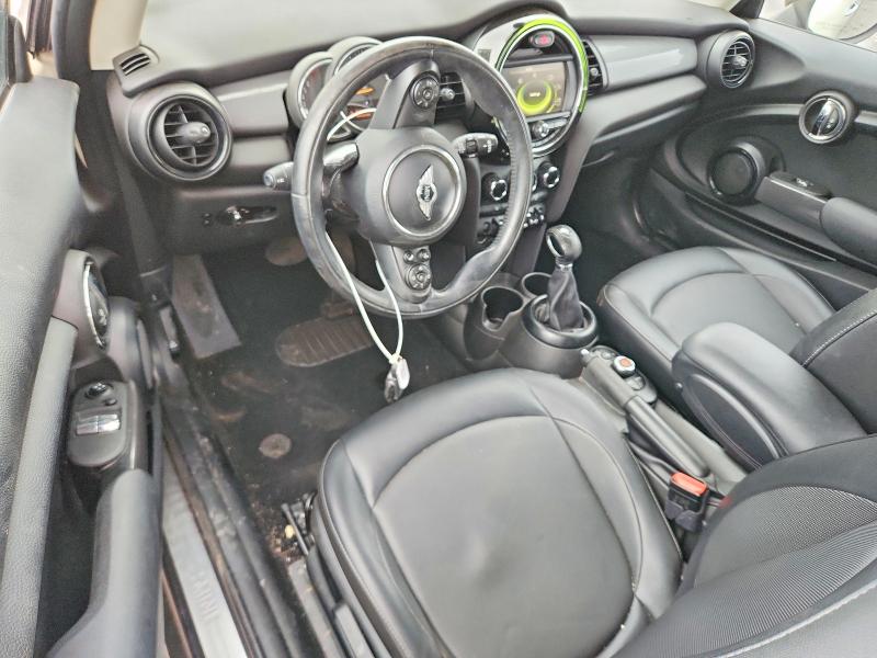 2017 Mini VIN WMWXP5C5XH3C63573 COPART salvage auction — FRONT END, Va - Certificate Of Title, sold $600 on 2026-07-29 (photo 8)