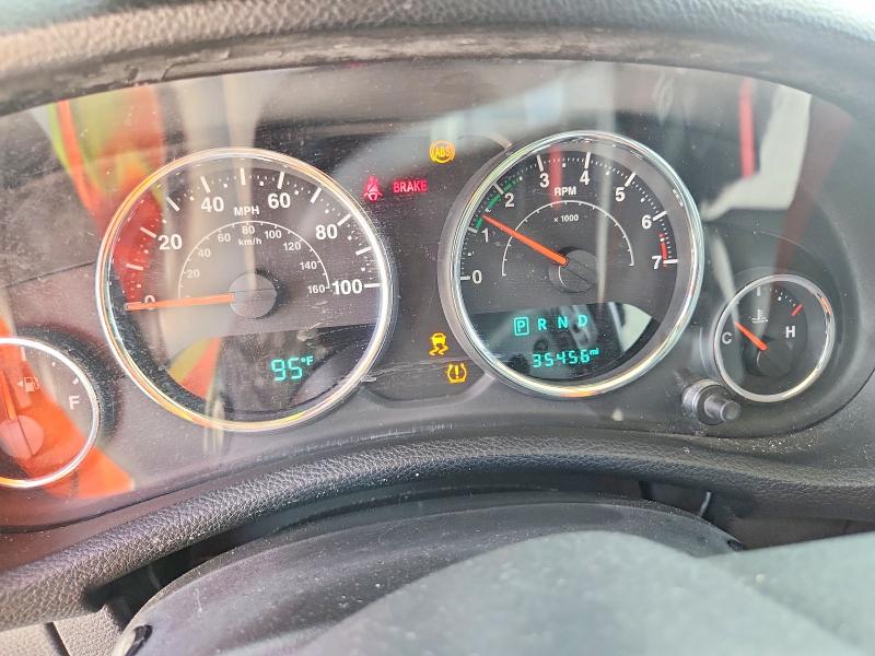 2016 Jeep Wrangler / VIN 1C4BJWDGXGL207228 COPART salvage auction — MINOR DENT/SCRATCHES, Vi - Clean Title (P), sold $5,600 on 2026-07-23 (photo 9)