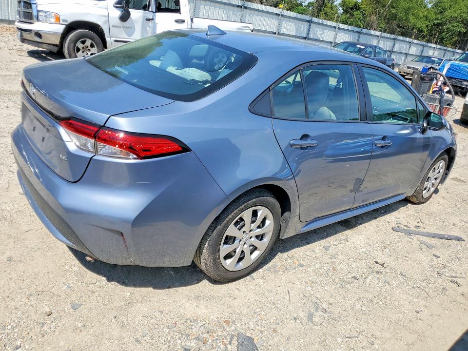 2021 Toyota Corolla VIN 5YFEPMAE3MP188740 COPART salvage auction — SIDE, Va - Cert Of Title - Salvage, sold $125 on 2026-07-21 (photo 3)