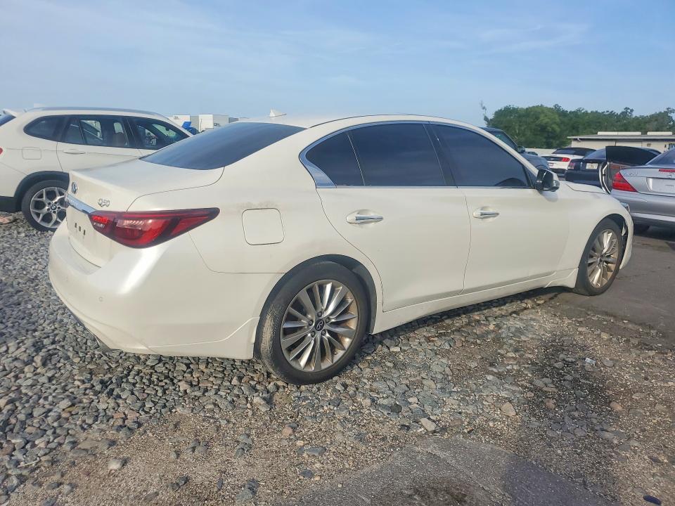 2021 Infiniti Q50 VIN JN1EV7BR7MM753571 COPART salvage auction — NORMAL WEAR, Fl - Cert Of Title-Flood Damaged (P), sold $12,500 on 2026-07-29 (photo 3)