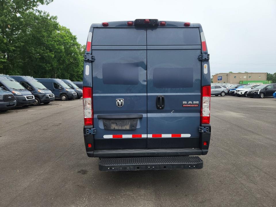 2020 Ram Promaster city VIN 3C6URVJGXLE140043 COPART salvage auction — MINOR DENT/SCRATCHES, Nj - Certificate Of Title (P), sold $12,400 on 2026-07-28 (photo 6)