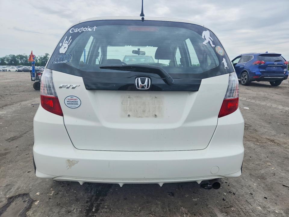 2013 Honda Fit VIN JHMGE8H32DC080448 COPART salvage auction — FRONT END, VA - CERT OF TITLE - SALVAGE, sold $725 on 2026-07-08 (photo 6)
