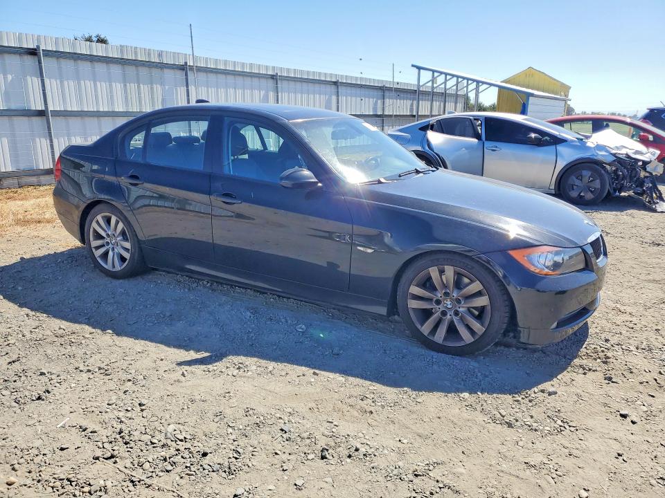 2008 BMW 3 series VIN WBAVC53558FZ89453 COPART salvage auction — ROOF, Ca - Salvage Certificate, sold $525 on 2026-07-07 (photo 4)